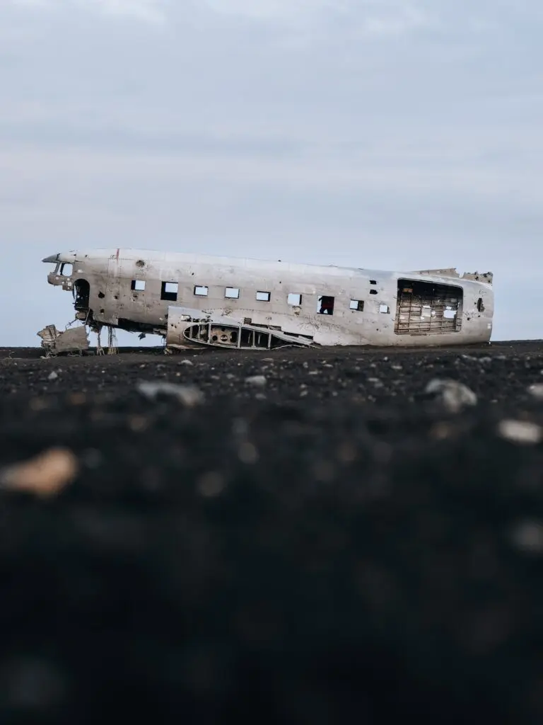 Crash Airplane Iceland